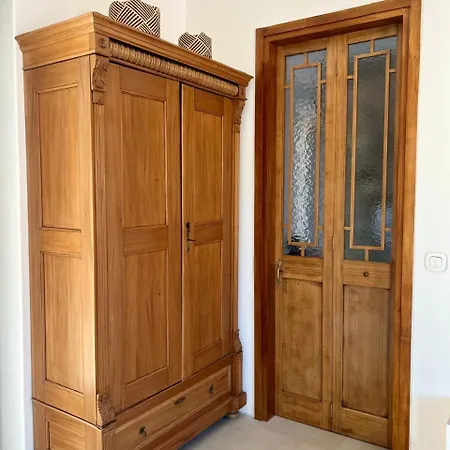 Ampelonas Apartman *