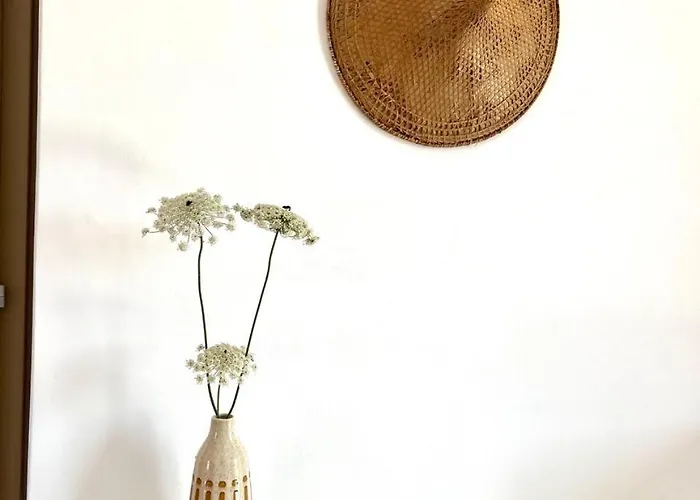 アパート Ampelonas