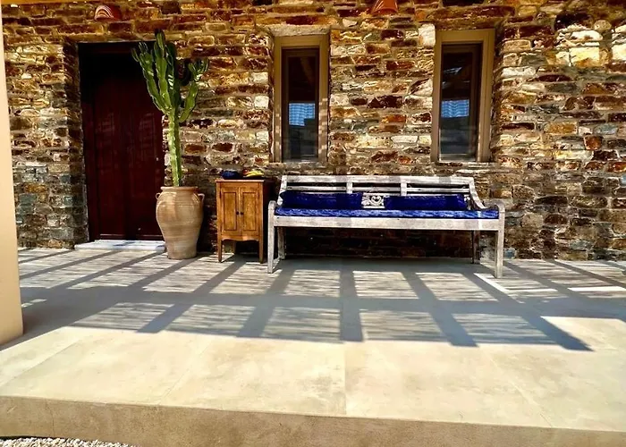 Ampelonas アパート アンティパロス島