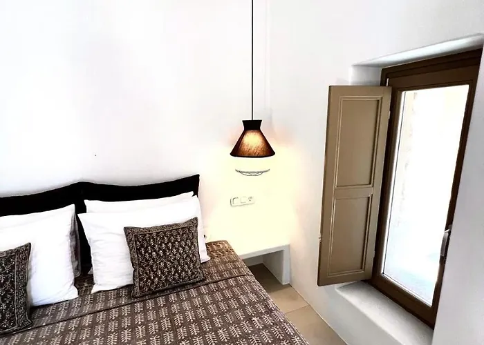 Ampelonas アパート