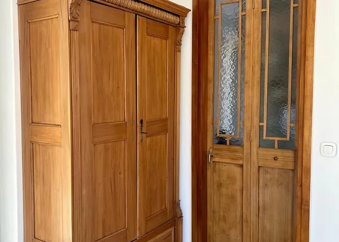 Ampelonas アパート *